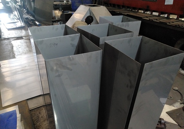 Gia công chấn hộp inox theo yêu cầu