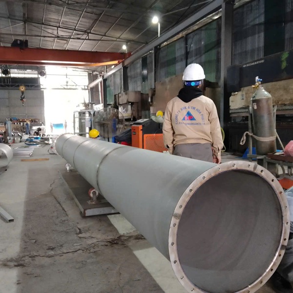 lốc ống inox tại Thái Nguyên gia công ống gió inox công nghiệp