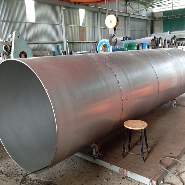 Lốc Ống Inox Tại Hà Giang Giá Tốt – Gia Công Theo Yêu Cầu