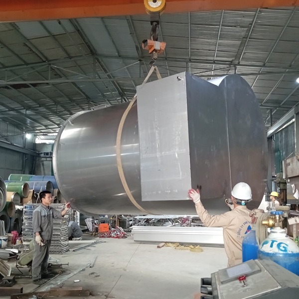 Bàn giao gia công bồn inox tại Vĩnh Phúc